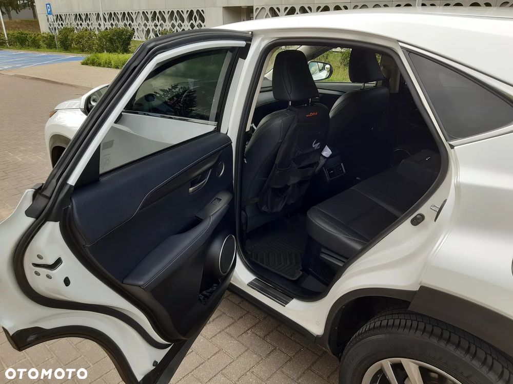 Lexus NX - 32