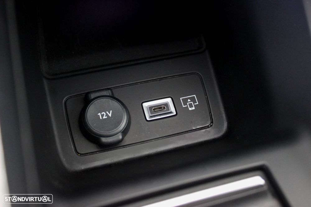 Peugeot 308 SW 1.6 Hybrid Active Pack e-EAT8 - 36