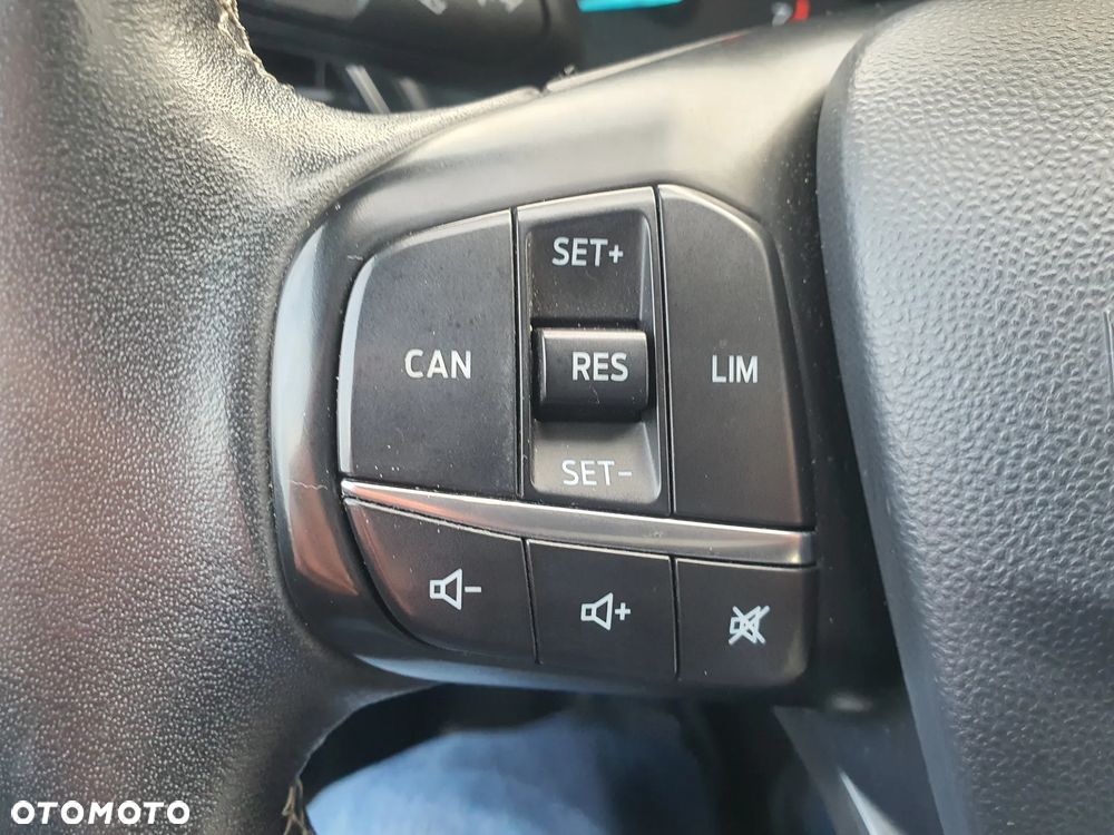 Ford Fiesta 1.0 EcoBoost S&S ACTIVE - 17