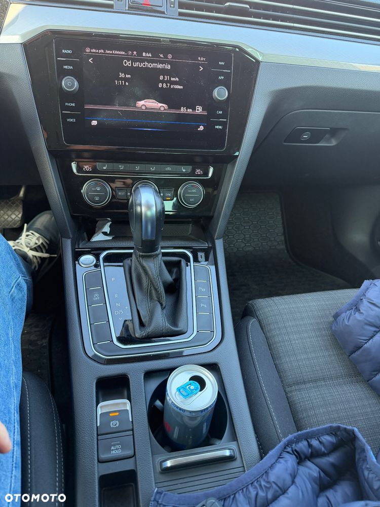 Volkswagen Passat 2.0 TSI Elegance DSG - 17