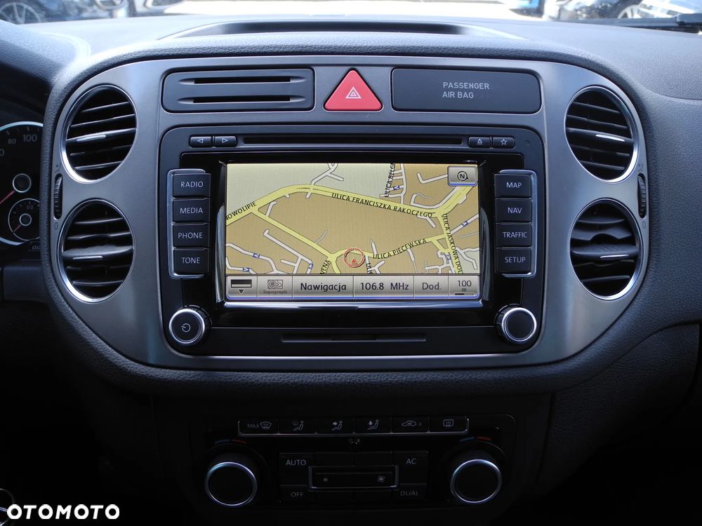 Volkswagen Tiguan - 9