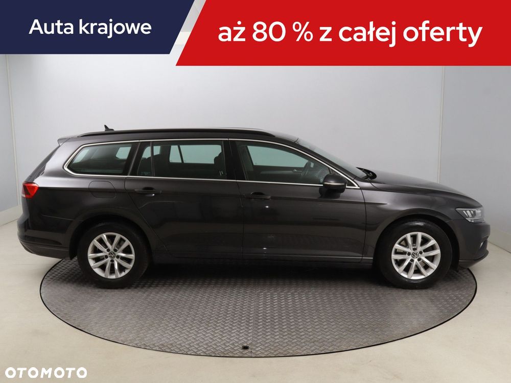Volkswagen Passat Variant - 8