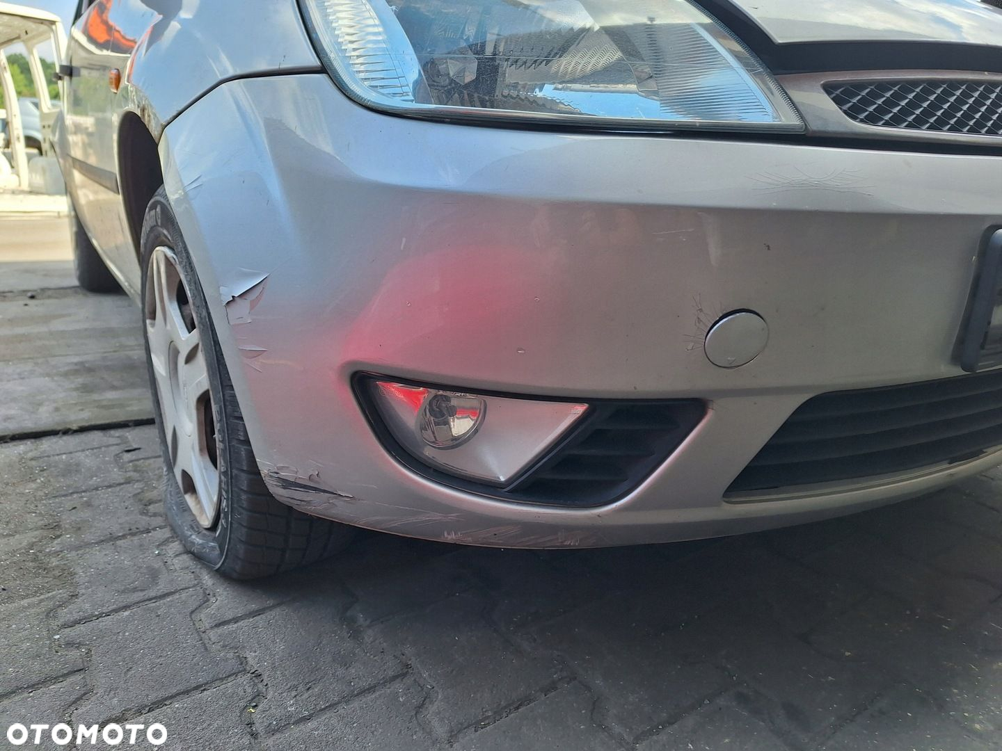 FORD FIESTA 5 V MK6 JH SREBRNY HALOGENY ZDERZAK PRZÓD 02-05 LAKIER 62 - 14