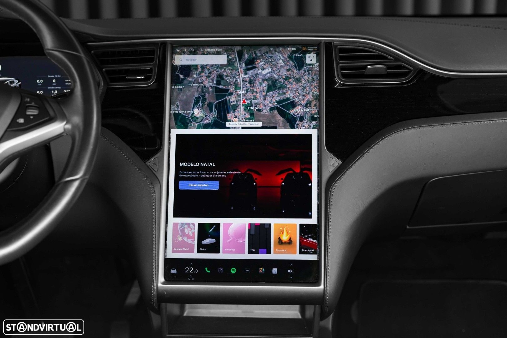 Tesla Model X 75D - 29