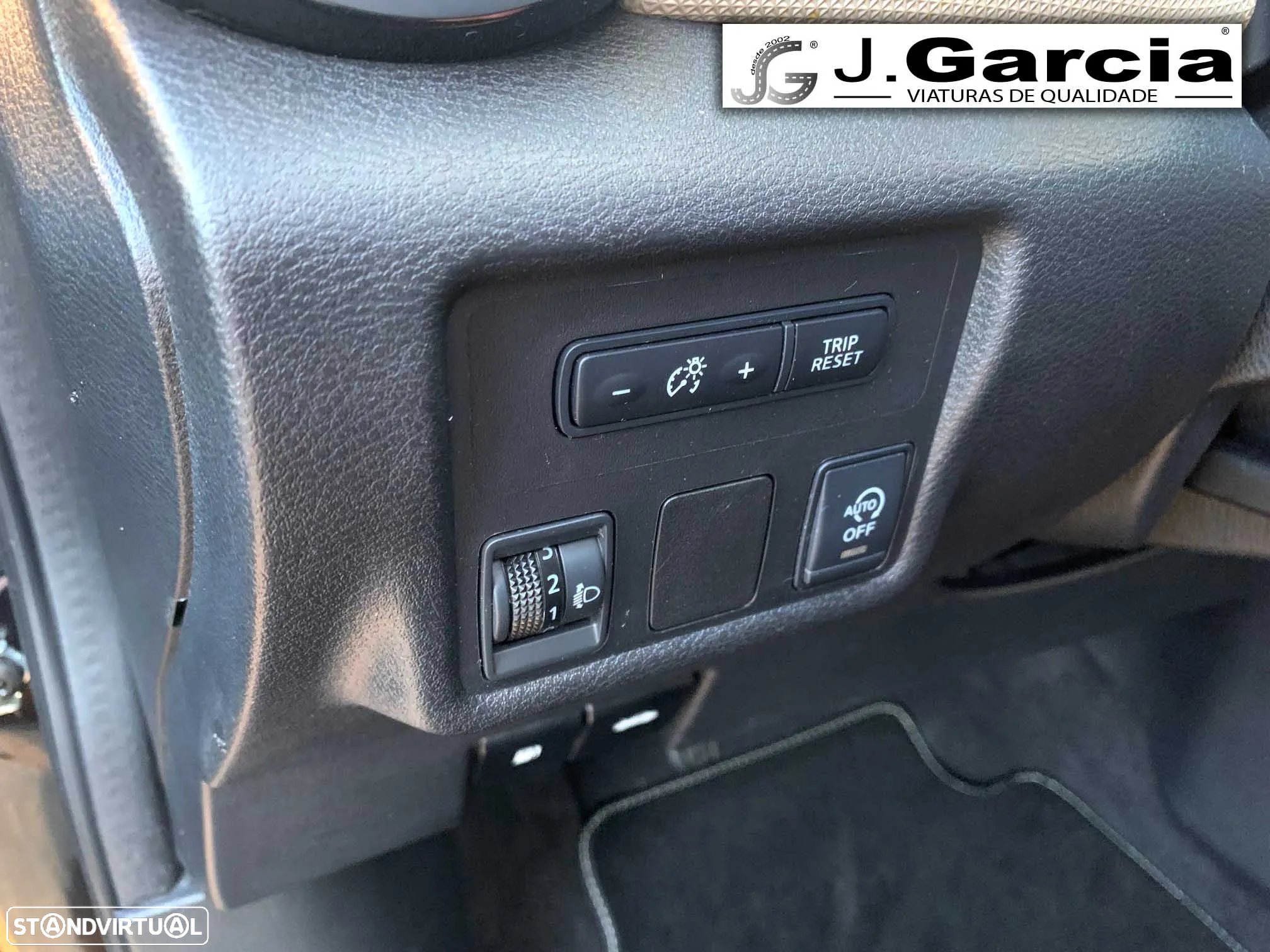 Nissan Micra 1.5 dCi N-Connecta S/S - 17