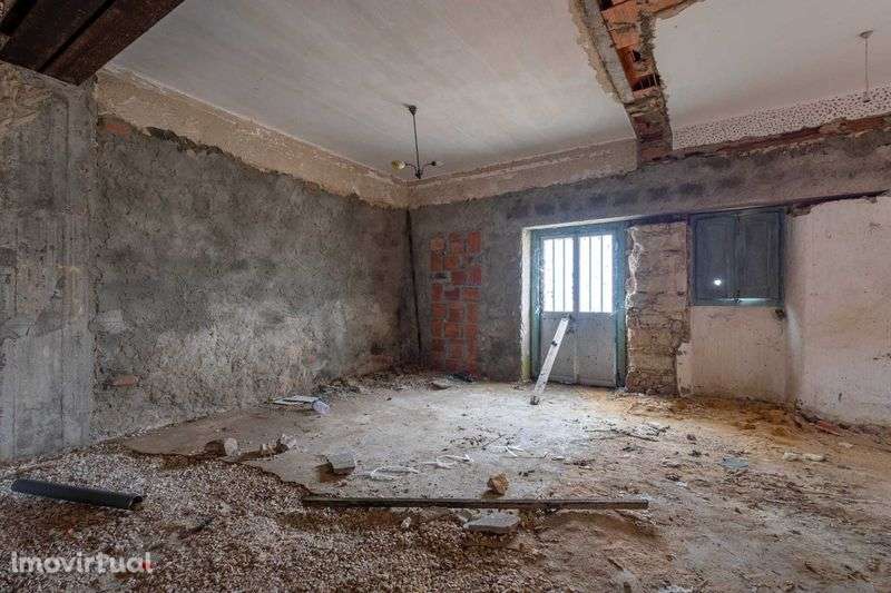 Moradia T3 Totalmente Remodelada - 15kms de Santarém - Grande imagem: 4/12