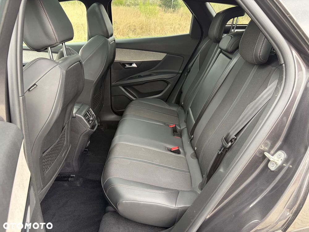 Peugeot 3008 PureTech 130 Stop & Start GPF EAT8 GT - 13