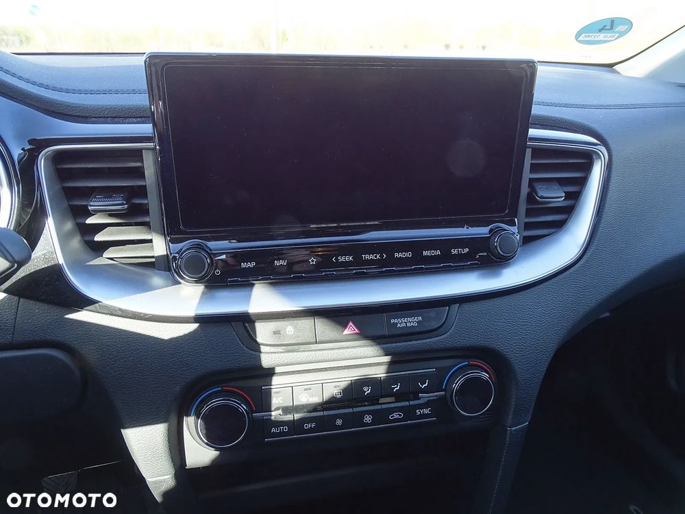 Kia XCeed 1.5 T-GDI L - 24