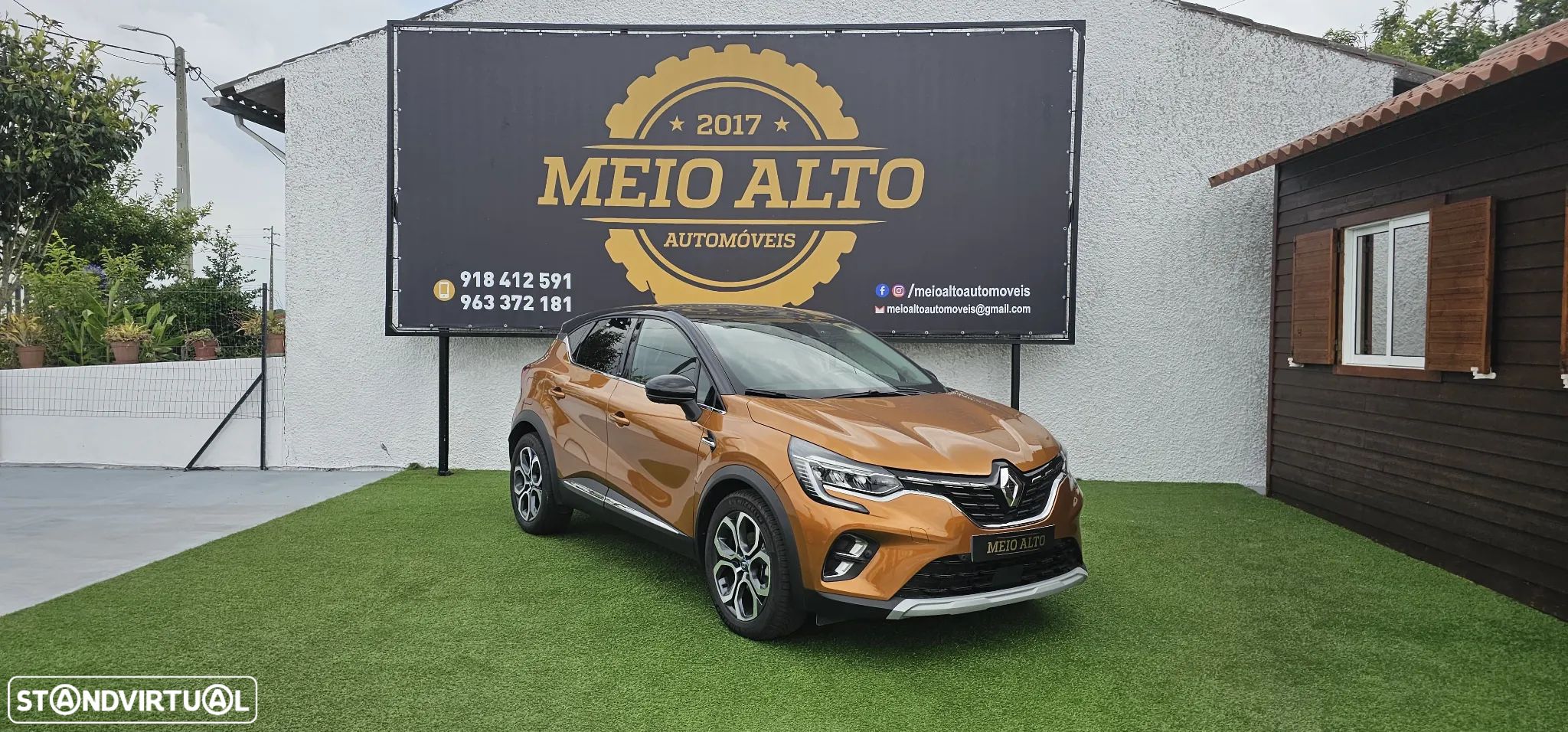 Renault Captur 1.6 E-Tech Plug-In Intens - 1