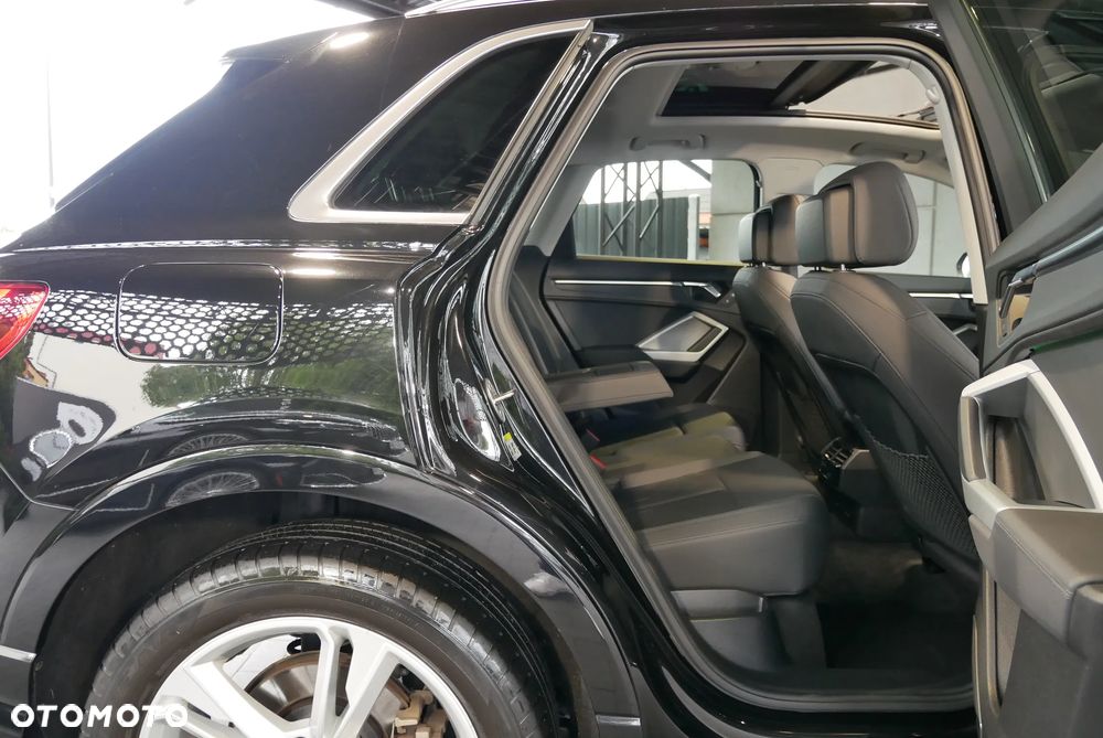 Audi Q3 45 TFSI Quattro S Line S tronic - 11