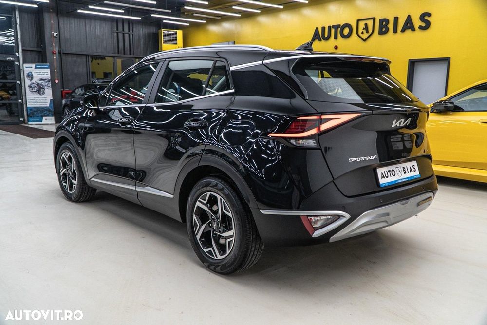 Kia Sportage 1.6 DSL MHEV 7DCT HP 4x2 Business Line - 5