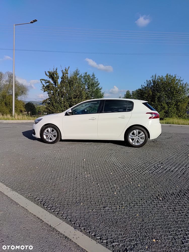 Peugeot 308 BlueHDi 130 EAT8 Allure - 8