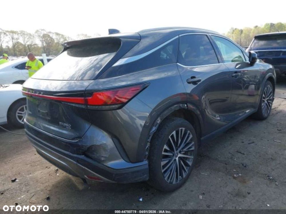 Lexus RX - 4