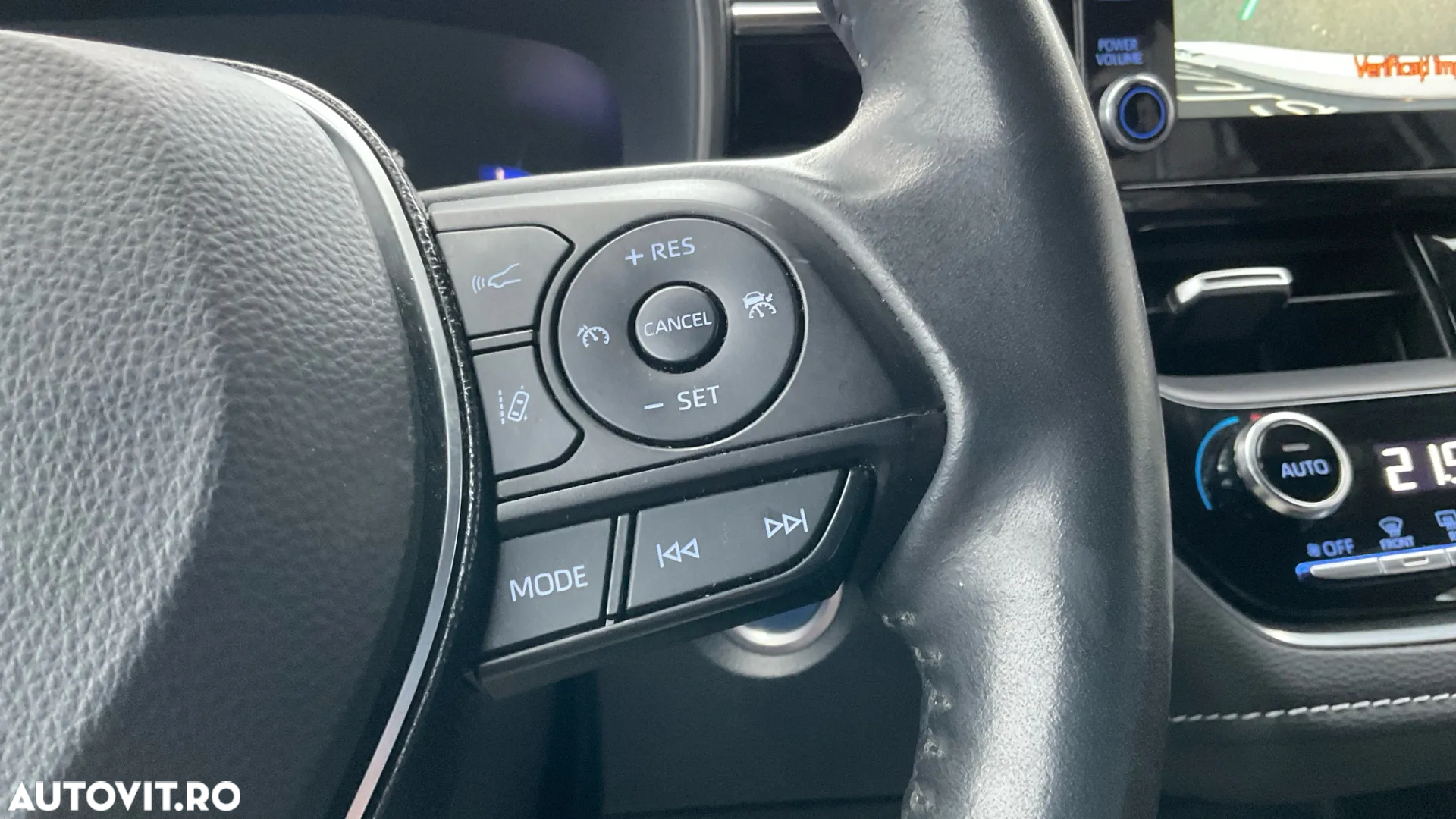 Suzuki Swace 1.8 E-CVT HEV Passion - 35