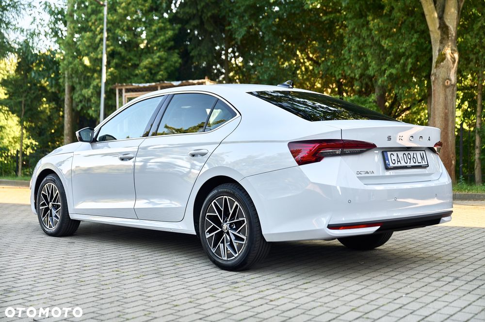 Skoda Octavia 2.0 TDI Selection - 9