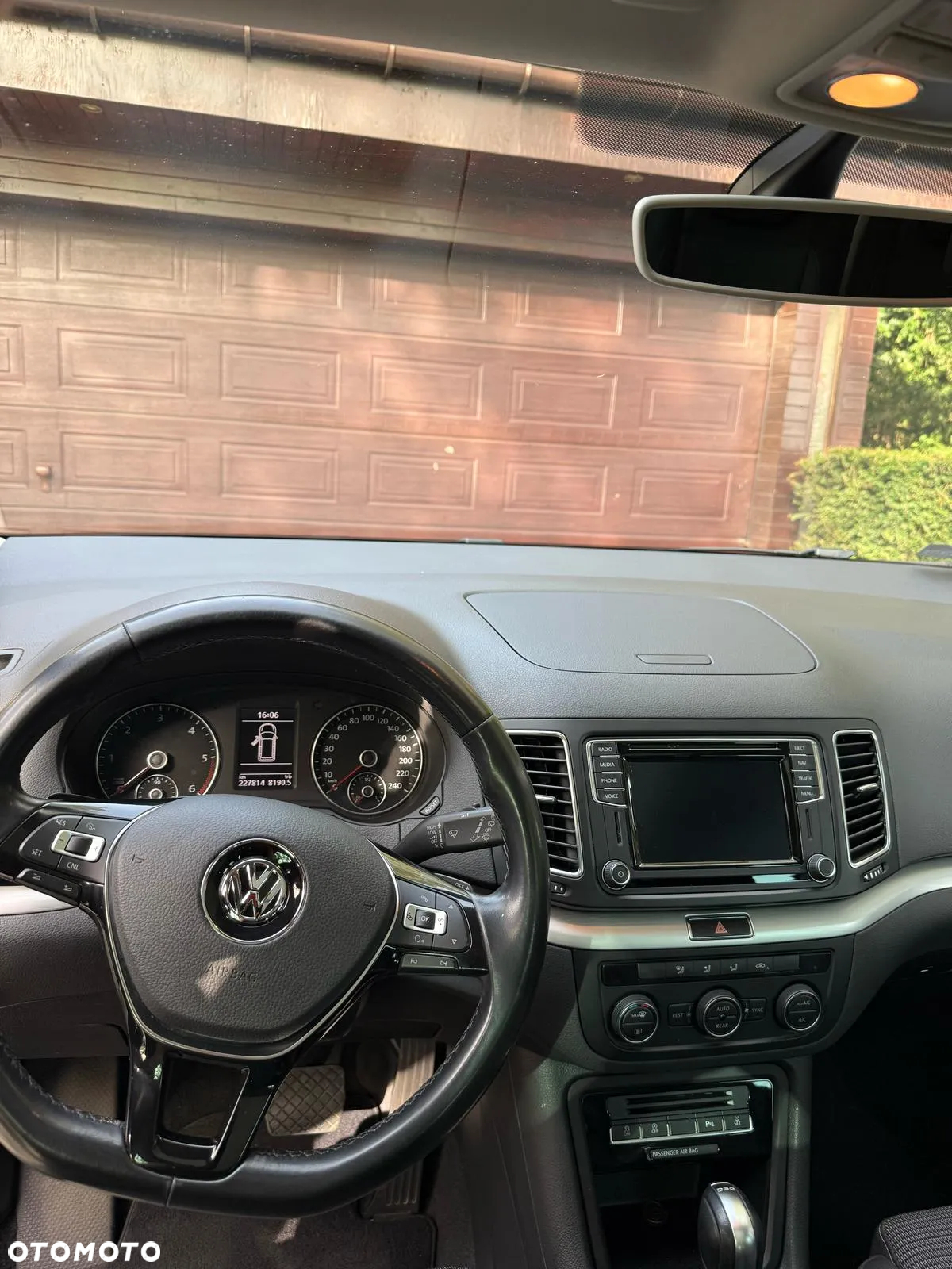 Volkswagen Sharan 2.0 TDI DSG (BlueMotion Technology) Comfortline - 13