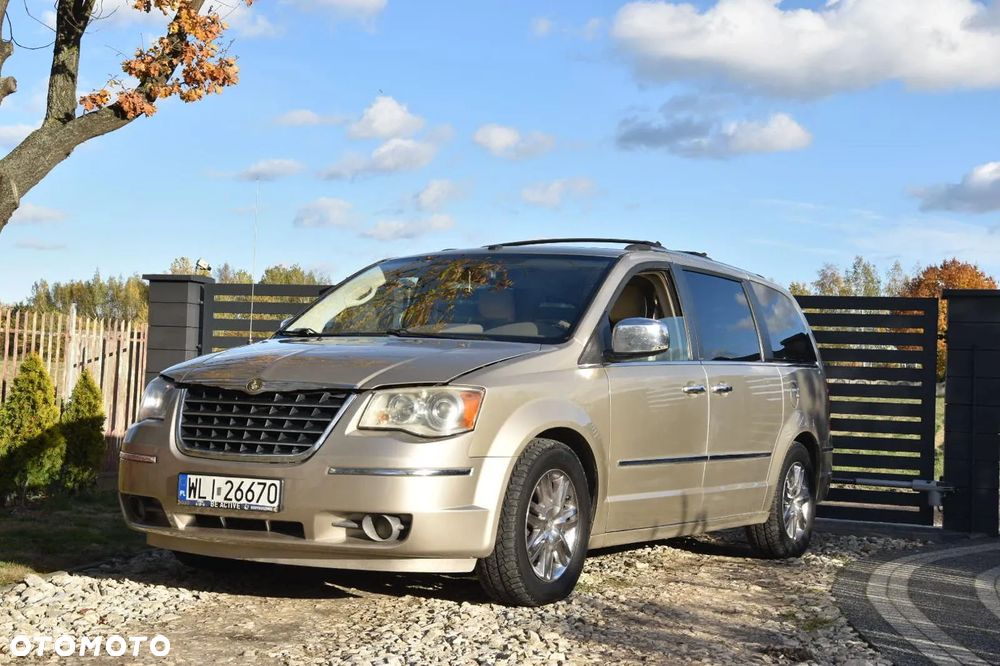 Chrysler Town & Country 4.0 Limited - 2