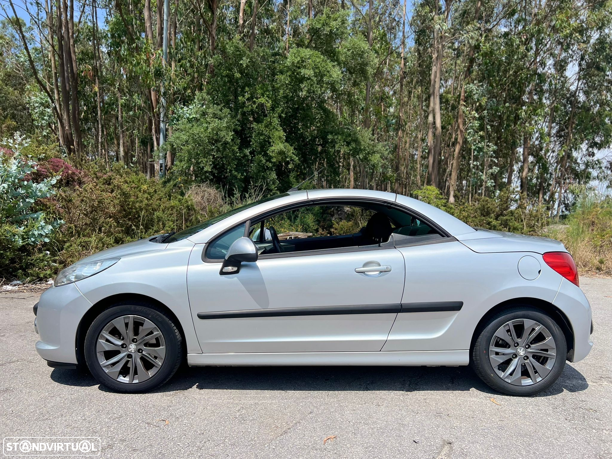 Peugeot 207 CC 1.6 HDi FAP Sport - 5