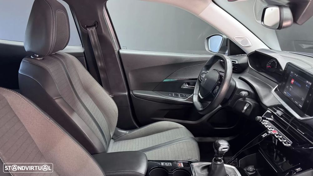 Peugeot 2008 1.2 PureTech Allure Pack - 39