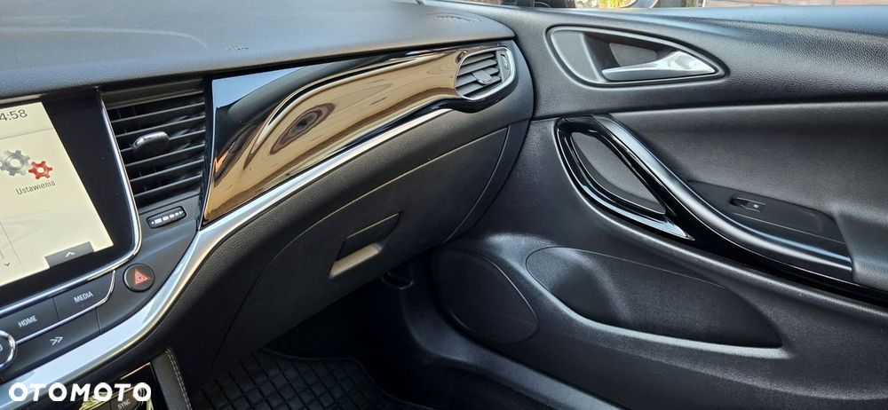 Opel Astra 1.4 T Elite S&S - 36