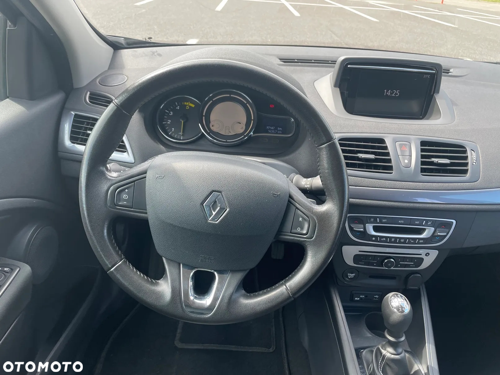 Renault Megane 1.5 dCi Limited - 10