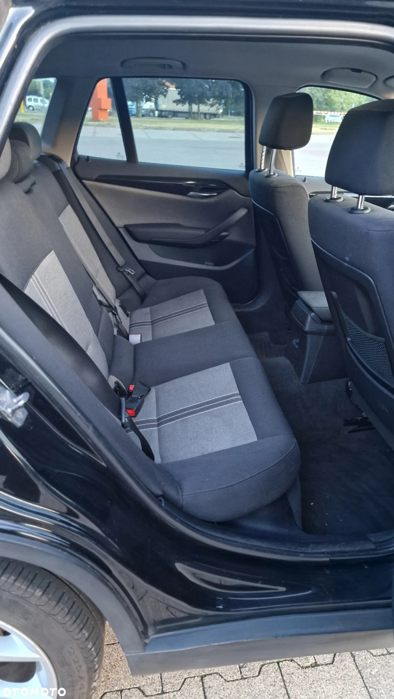 BMW X1 sDrive20d - 27