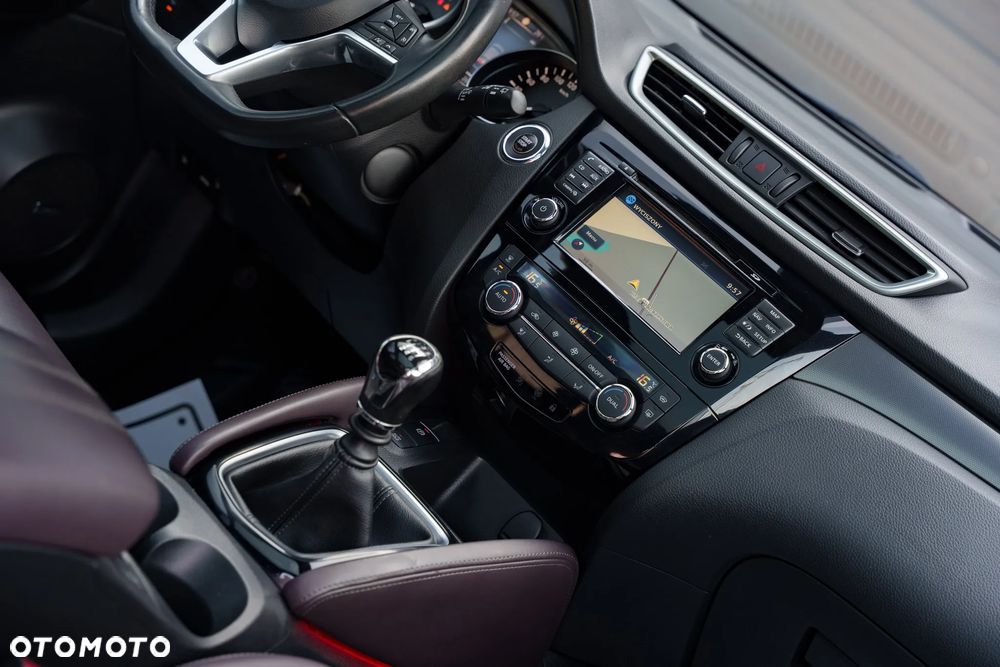 Nissan Qashqai 1.6 DIG-T Tekna+ - 21