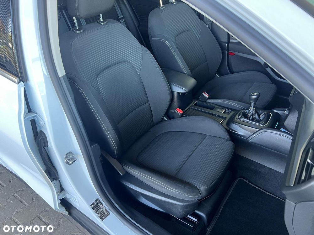 Ford Focus 1.0 EcoBoost Titanium X - 11
