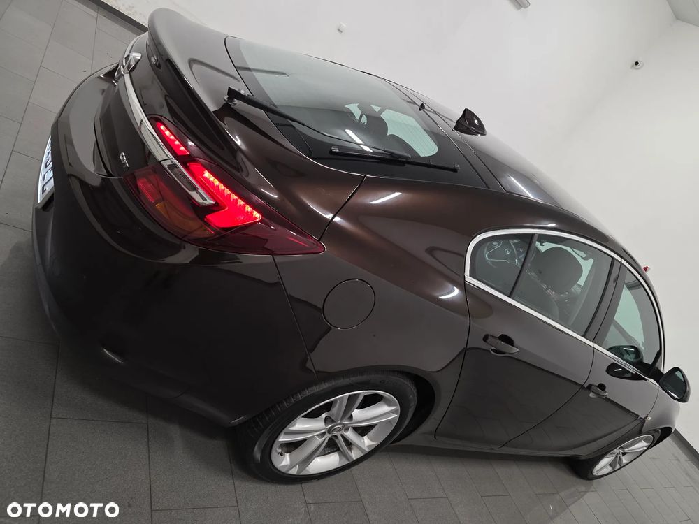Opel Insignia 2.0 CDTI Cosmo S&S - 36