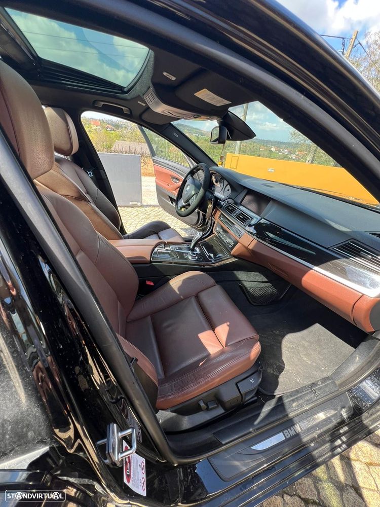 BMW 520 d Aut. Luxury Line - 11