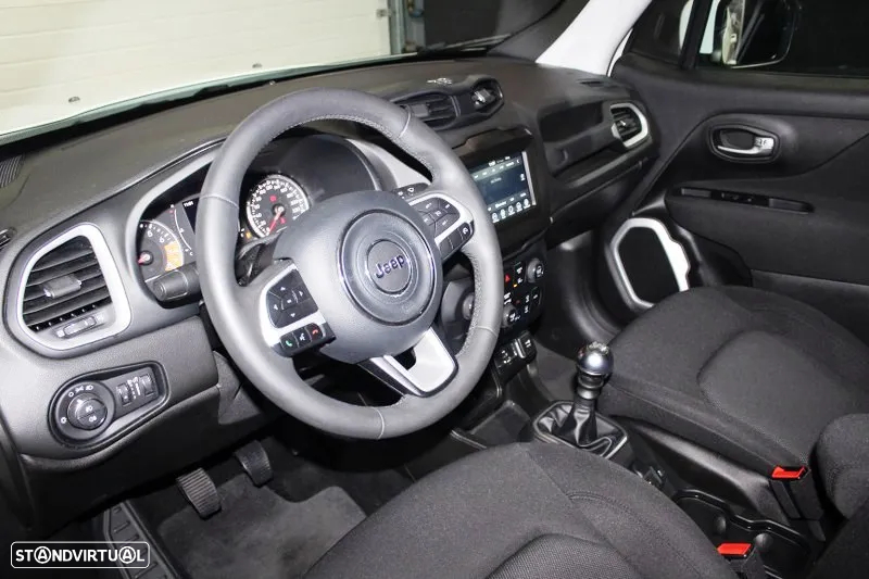 Jeep Renegade 1.0 T Longitude - 15