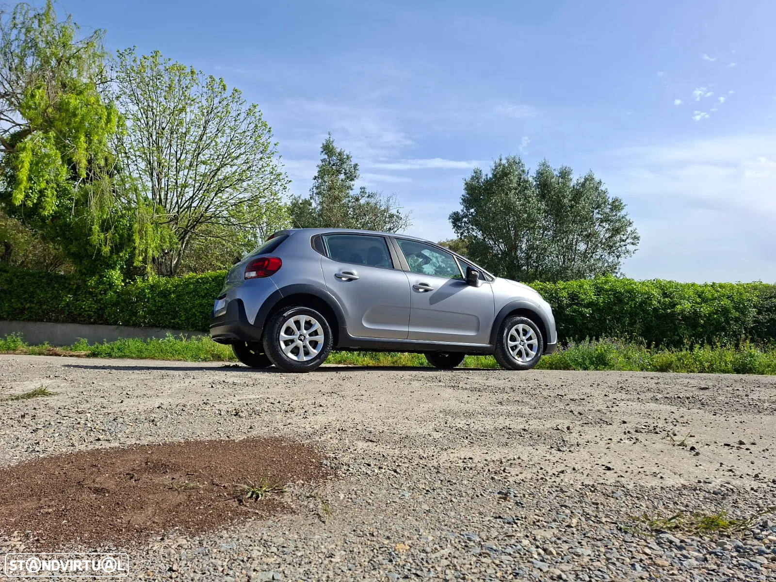Citroën C3 1.2 PureTech Shine - 37