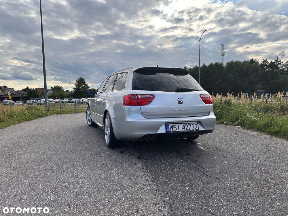 Seat Exeo 2.0 TDI DPF Sport - 5