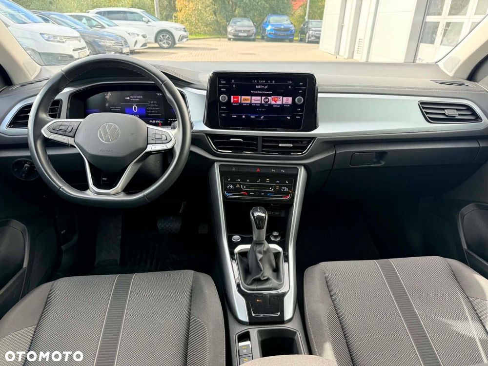 Volkswagen T-Roc - 3