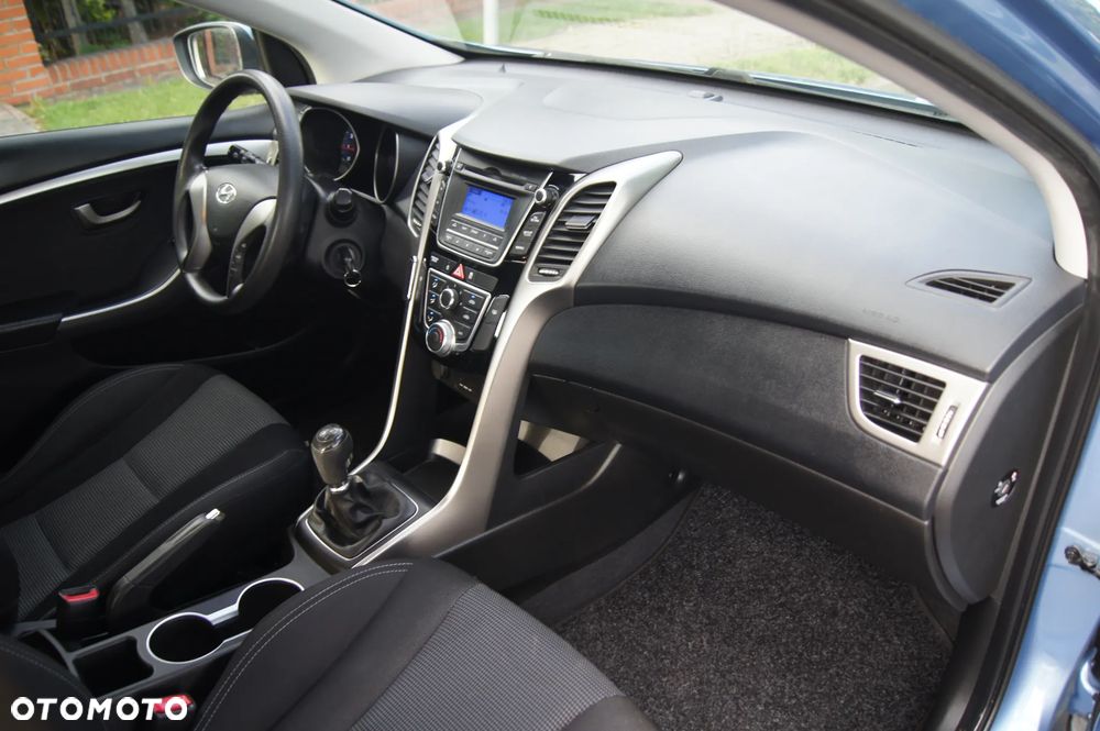 Hyundai i30 1.4 Advantage - 17