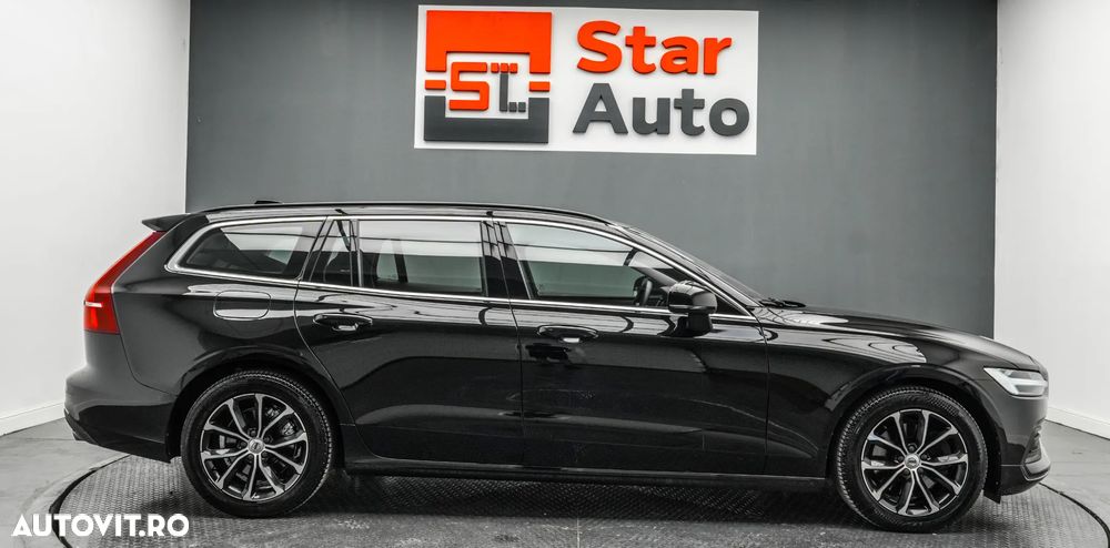 Volvo V60 B4 MHEV AT Plus Dark - 10