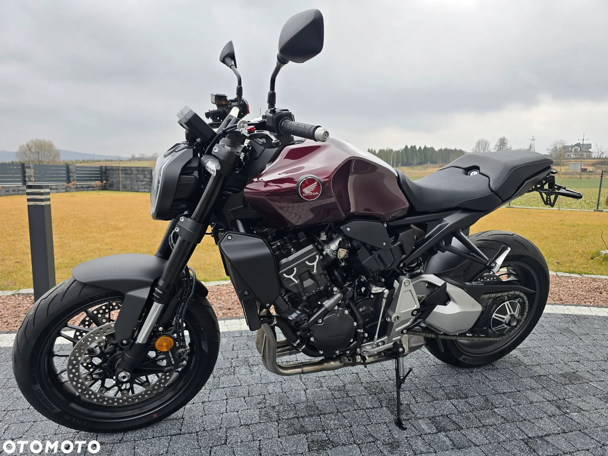 Honda CB - 4