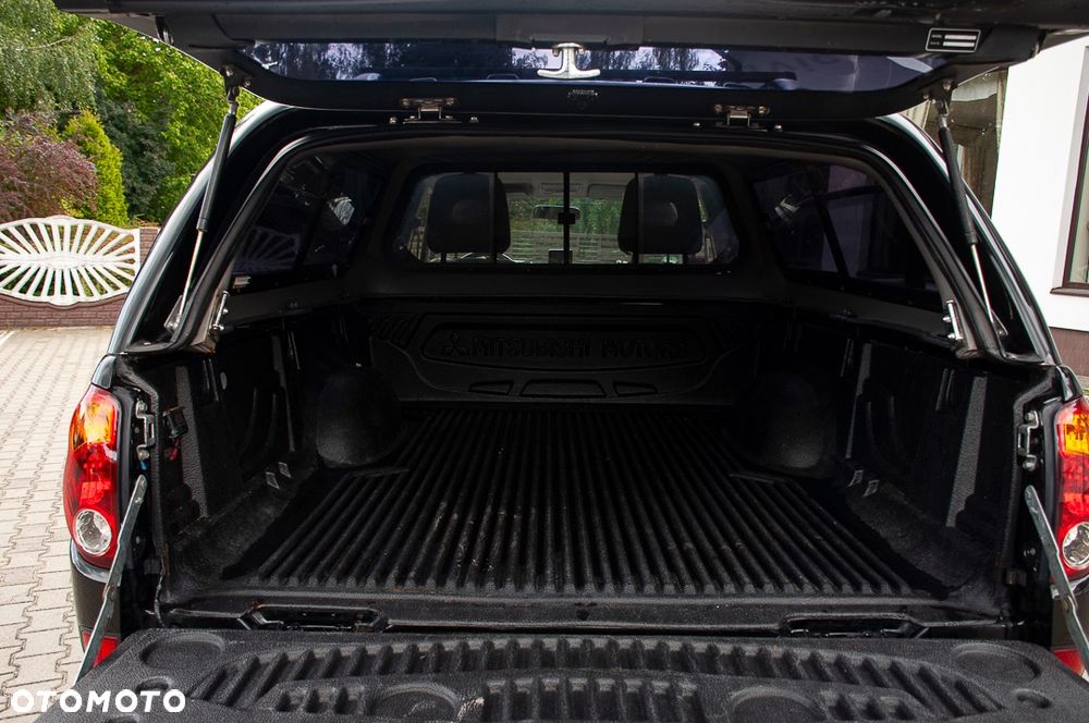 Mitsubishi L200 Pick Up 4x4 Intense Club Cab - 6