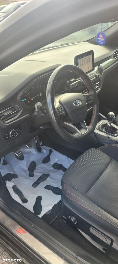 Ford Focus 1.0 EcoBoost Start-Stopp-System ST-LINE STYLE - 13