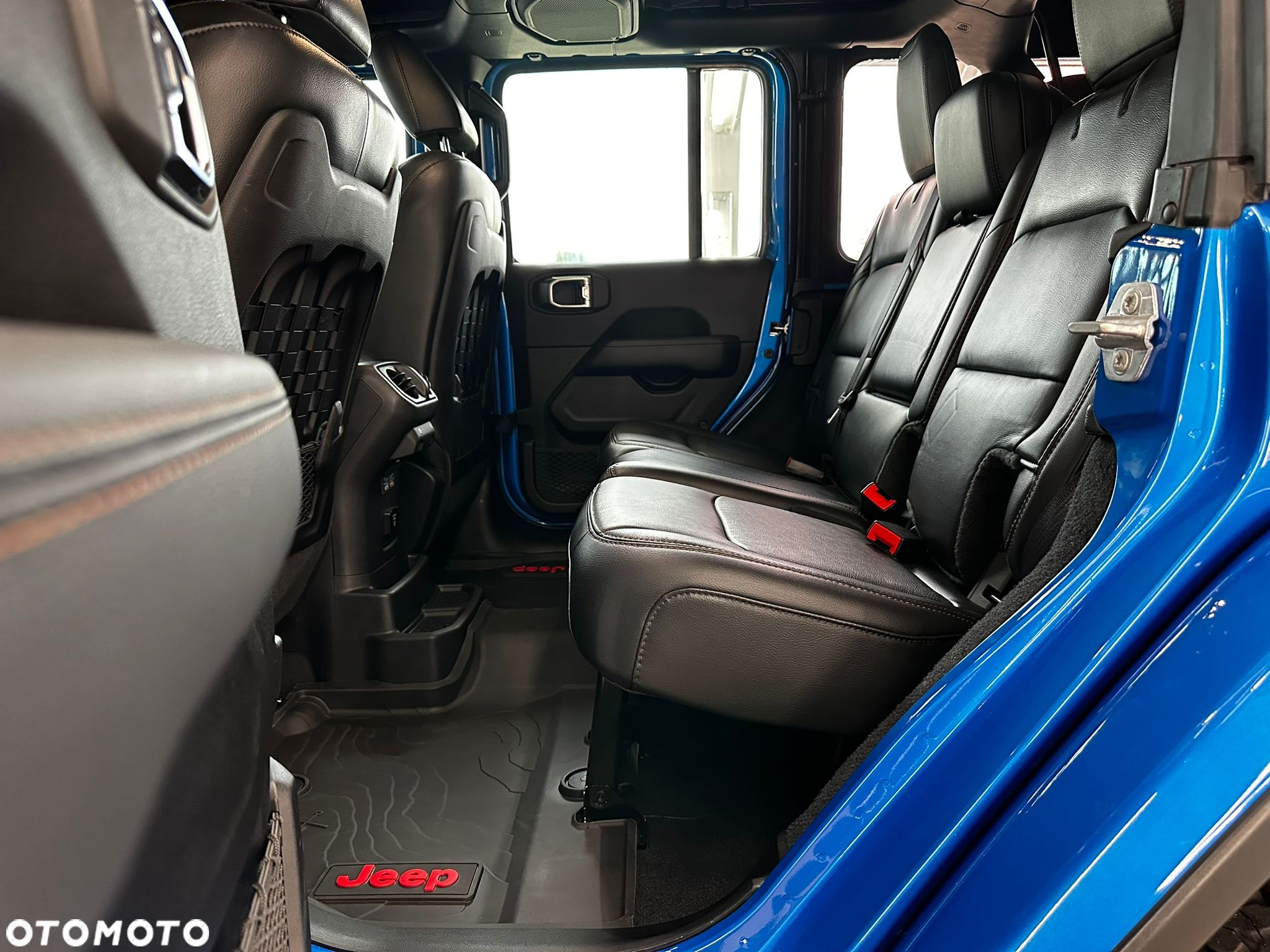 Jeep Wrangler - 17