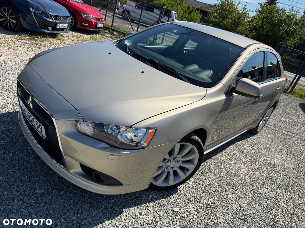 Mitsubishi Lancer 1.8 CVT Instyle - 23