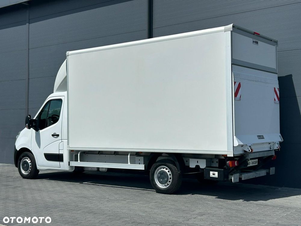 Renault Master 2.3 DCI 150KM Kontener 8 palet + winda 1000kg + drzwi boczne **Klima**Sprowadzony**2018R** - 3