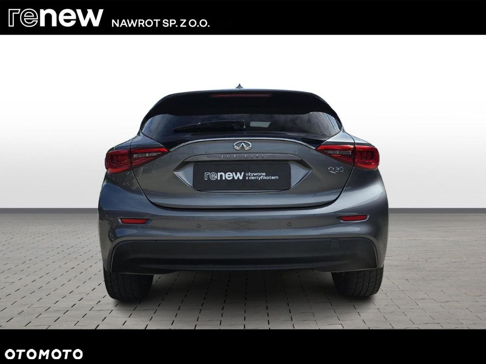 Infiniti Q30 1.5d Premium - 4