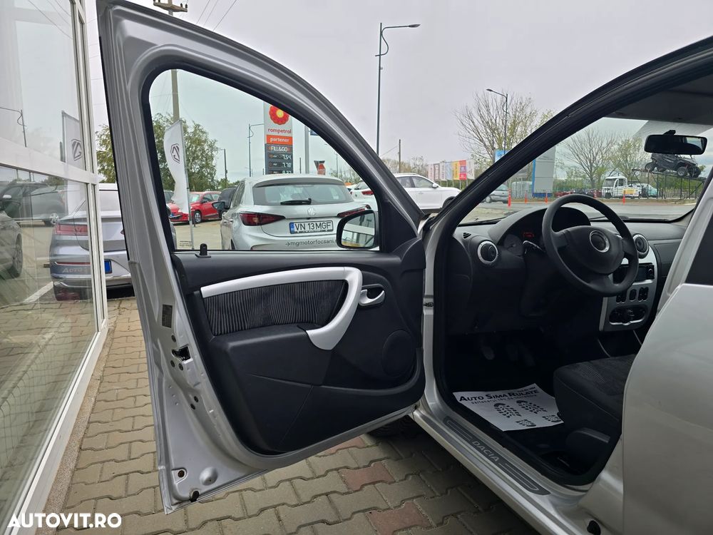 Dacia Sandero 1.2 16V 75 Laureate - 15