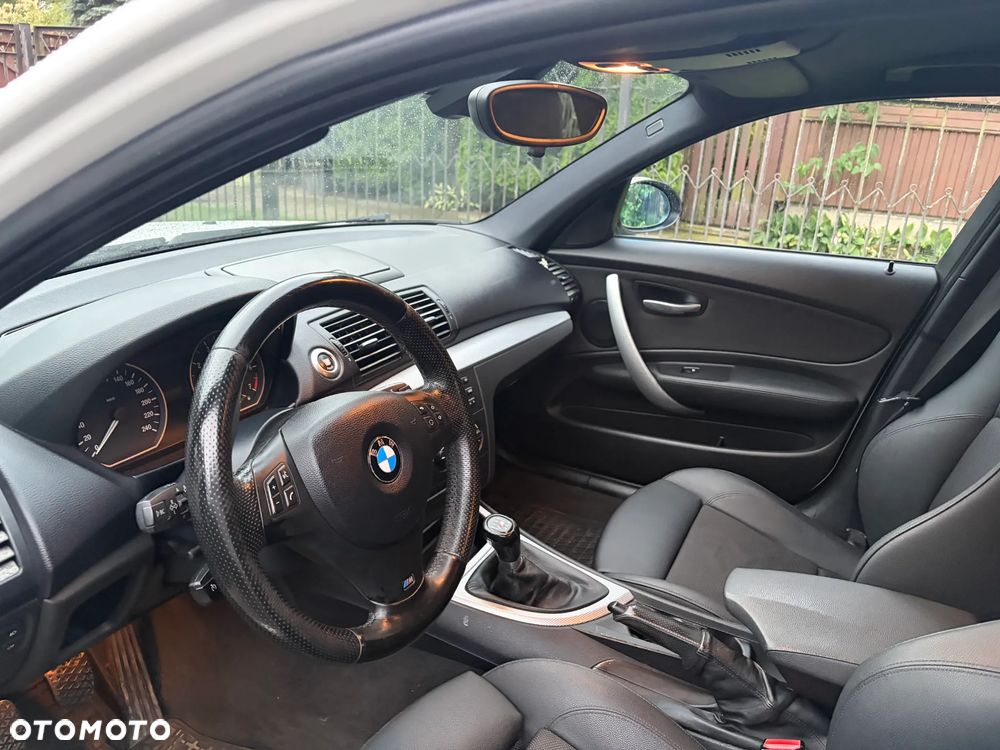 BMW Seria 1 - 15