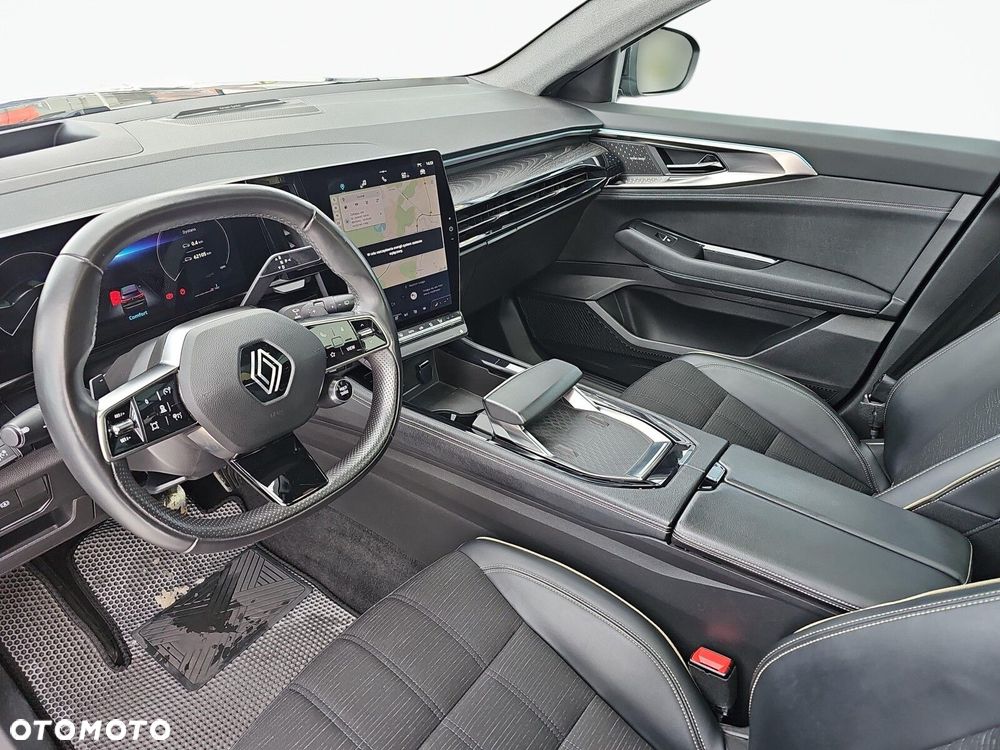 Renault Austral 1.3 TCe mHEV Iconic - 10