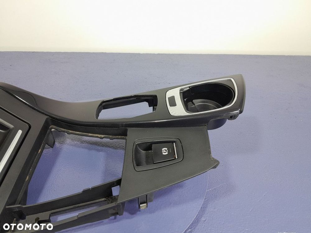 BMW 5 F10 F11 OSŁONA DEKOR TUNELU ŚRODKOWEGO 9171560 9206663 9180199 - 2