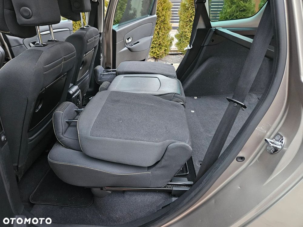 Renault Grand Scenic 1.6 16V 110 Dynamique - 29