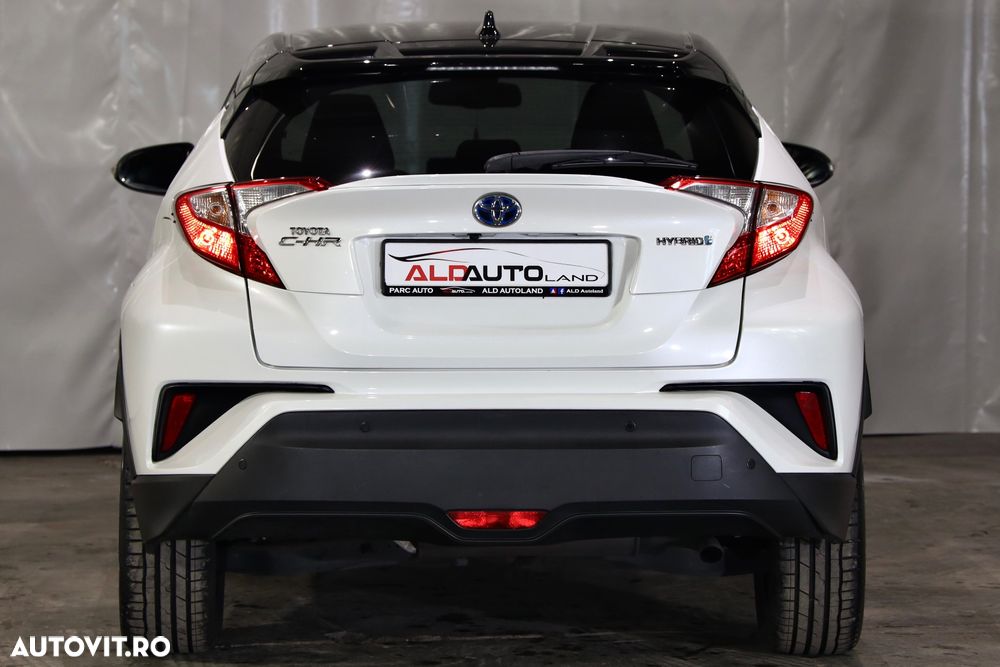 Toyota C-HR Hybrid Style - 36