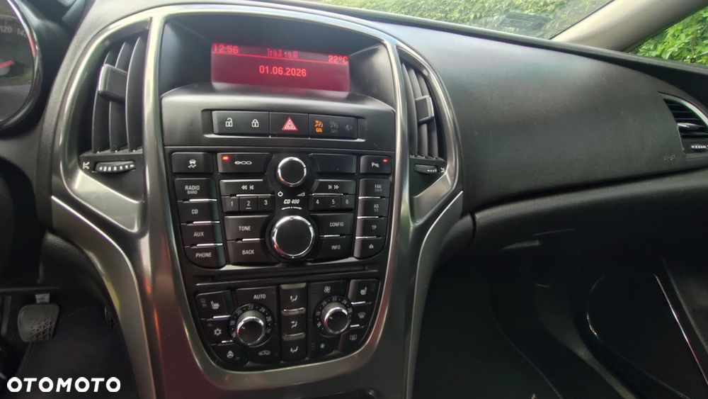 Opel Astra 2.0 CDTI Cosmo - 12